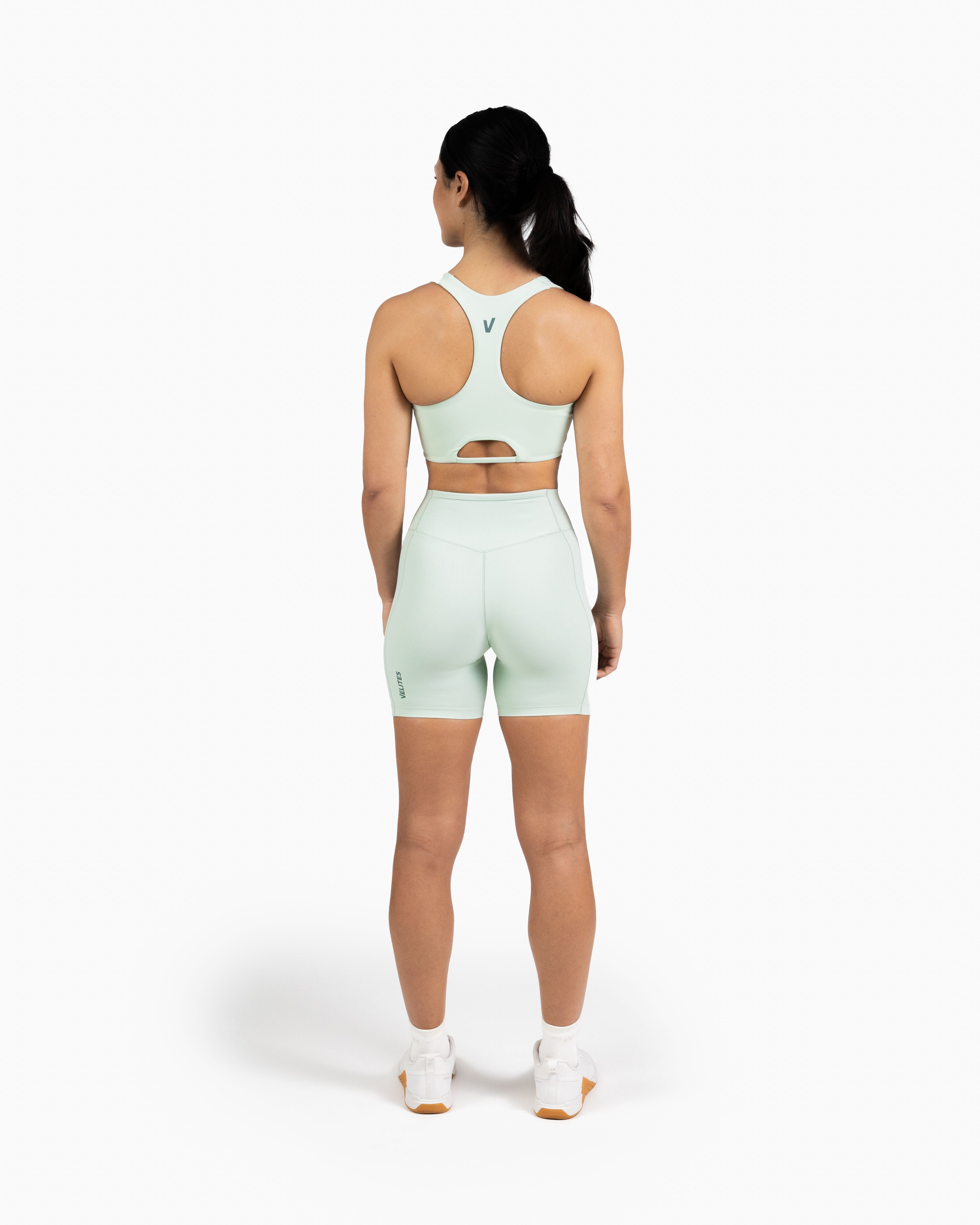 Low neck bra Holo Velites model back color_Mojito