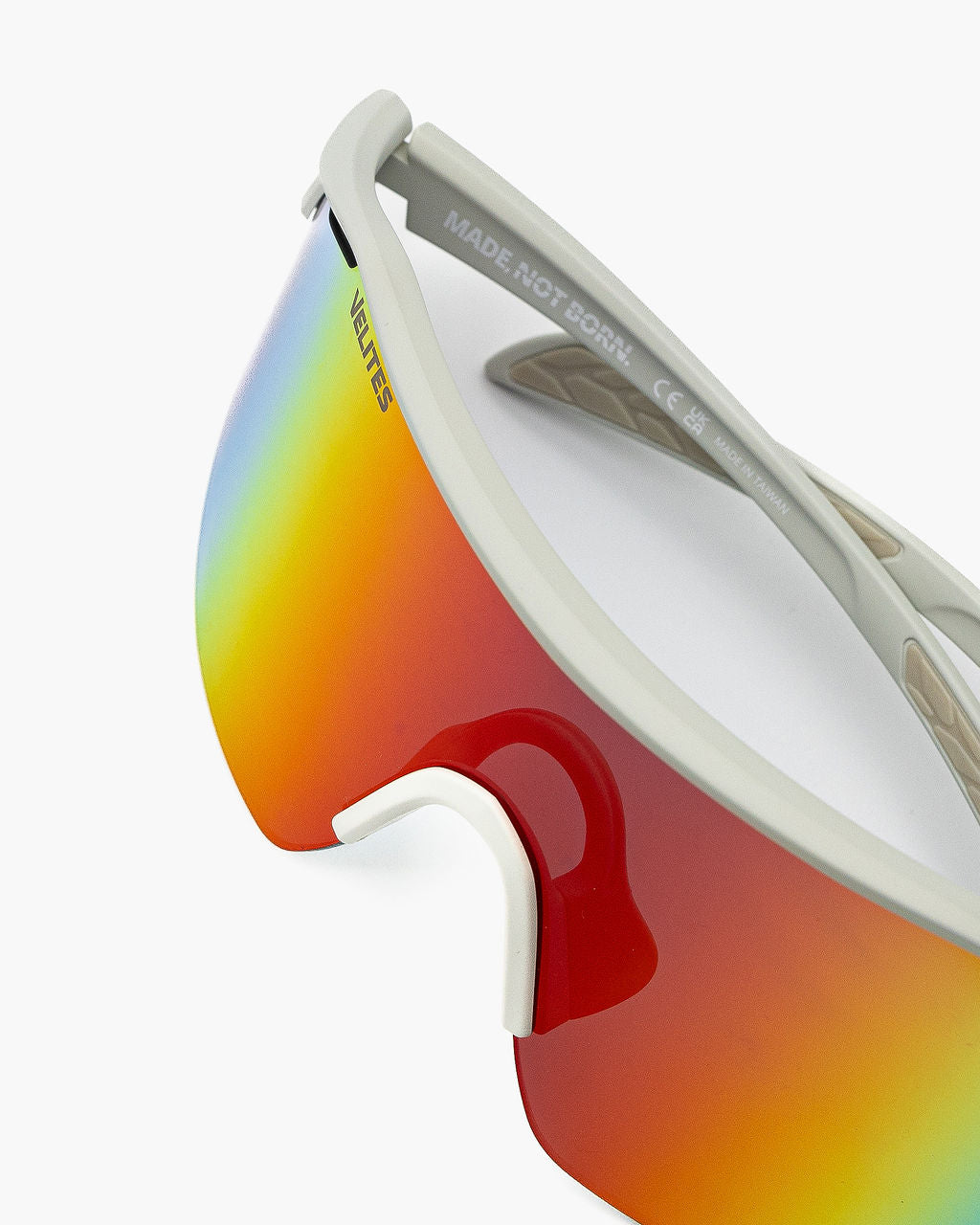 #color_Off White